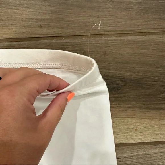 🌼 White Cropped Leggings 🌼5/$15🌼 - Picture 3 of 4